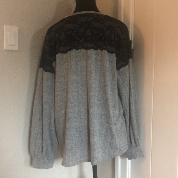 Ladies Maurices Black and Grey Long Sleeve Top - Size XXL - Picture 4 of 7